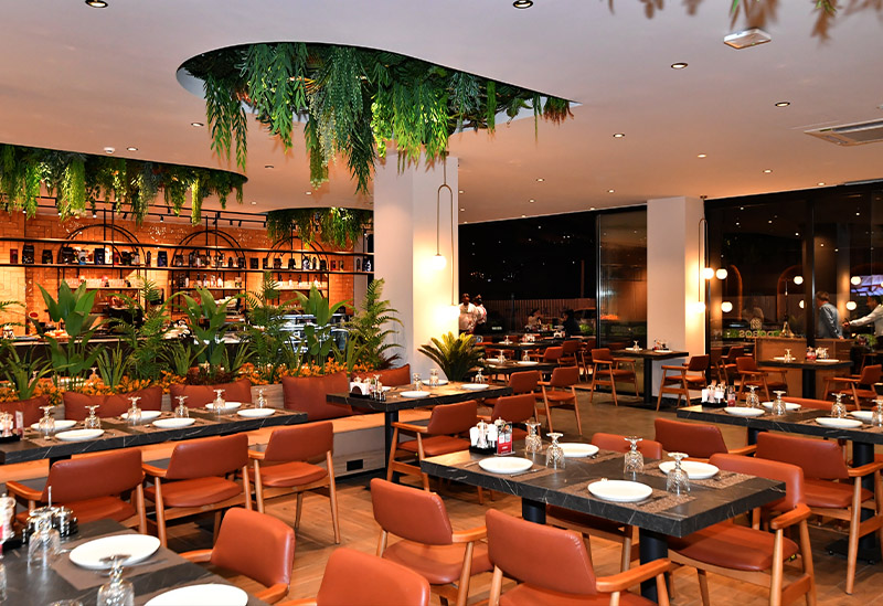 Dobos Lounge