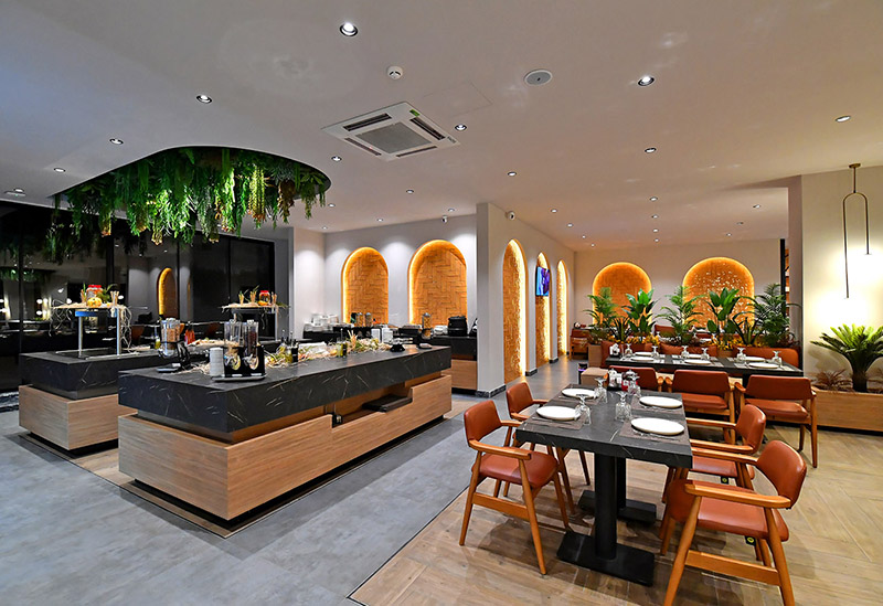 Dobos Lounge